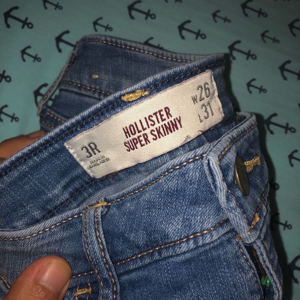Hollister jeans